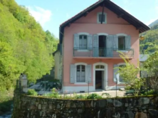 Mont-rouch Communal Hébergement de vacances